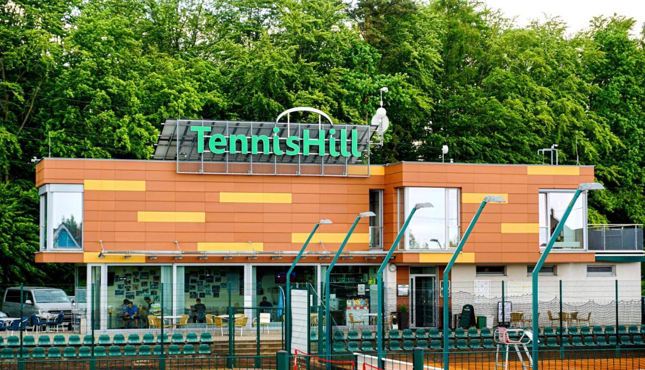 Tennishill Havířov Bagian luar foto